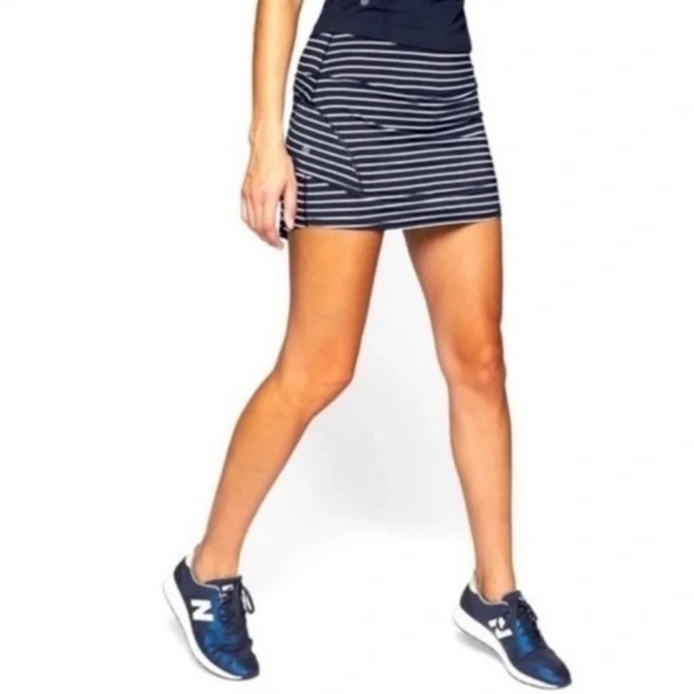 ATHLETA Stripped Stealth Tennis Skirt Skort Blue and White color size Xsmall